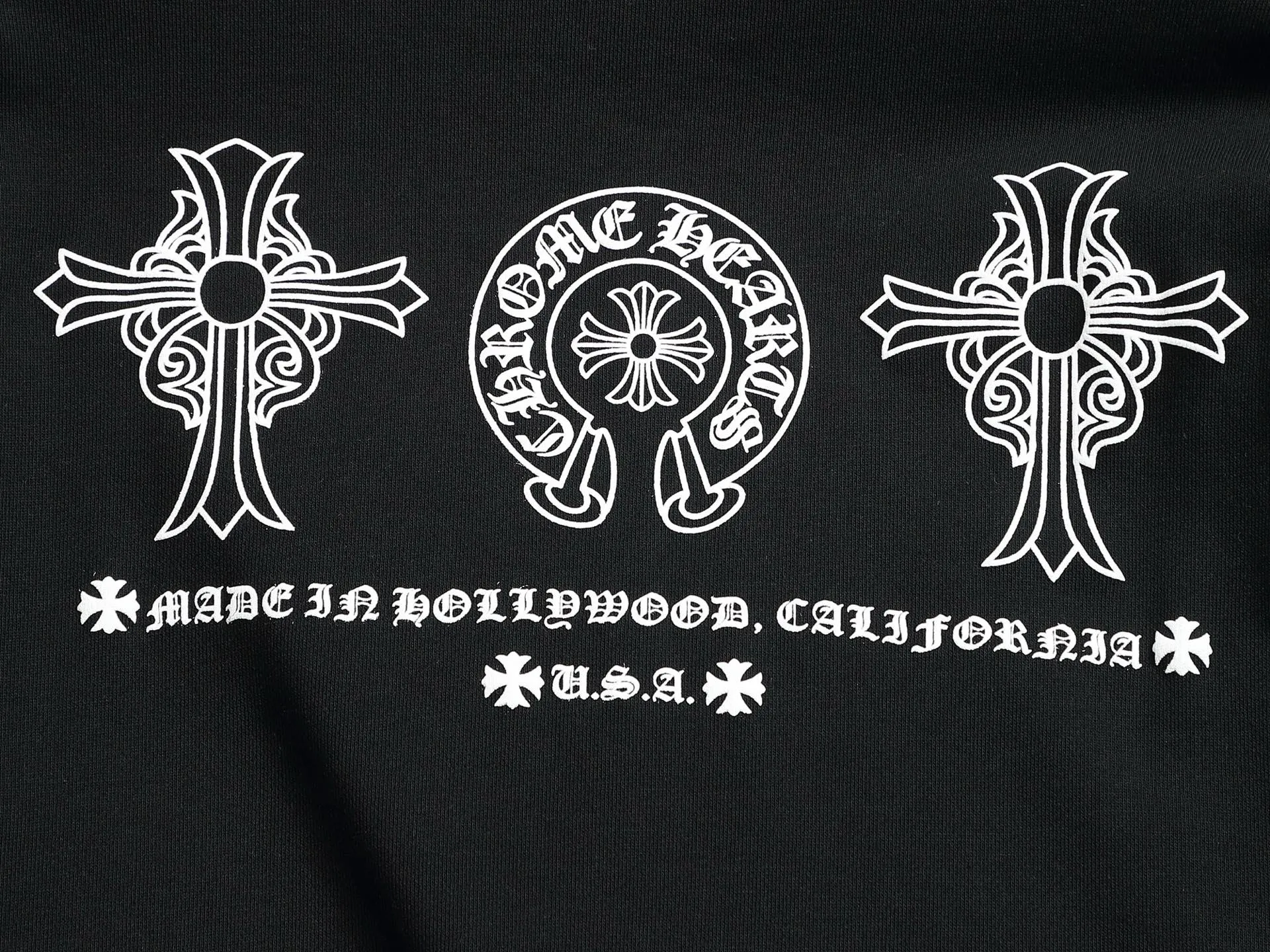 P230 Chrome hearts ch Chrome hearts cross horseshoe LOGO printed round neck sweatshirt, large version, loose and stylish, low version, slim version, upper body and pulled hips, 100% commitment: top quality, not fast food, the highest version on the market, top quality, 420 grams, 26 counts of custom-dyed double yarn cotton, the same style for men and women, complete with three standards. Color: Black White Size: XS-L